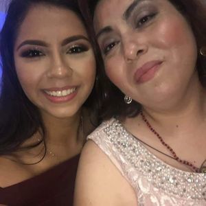 Meet your Posher, Manuela